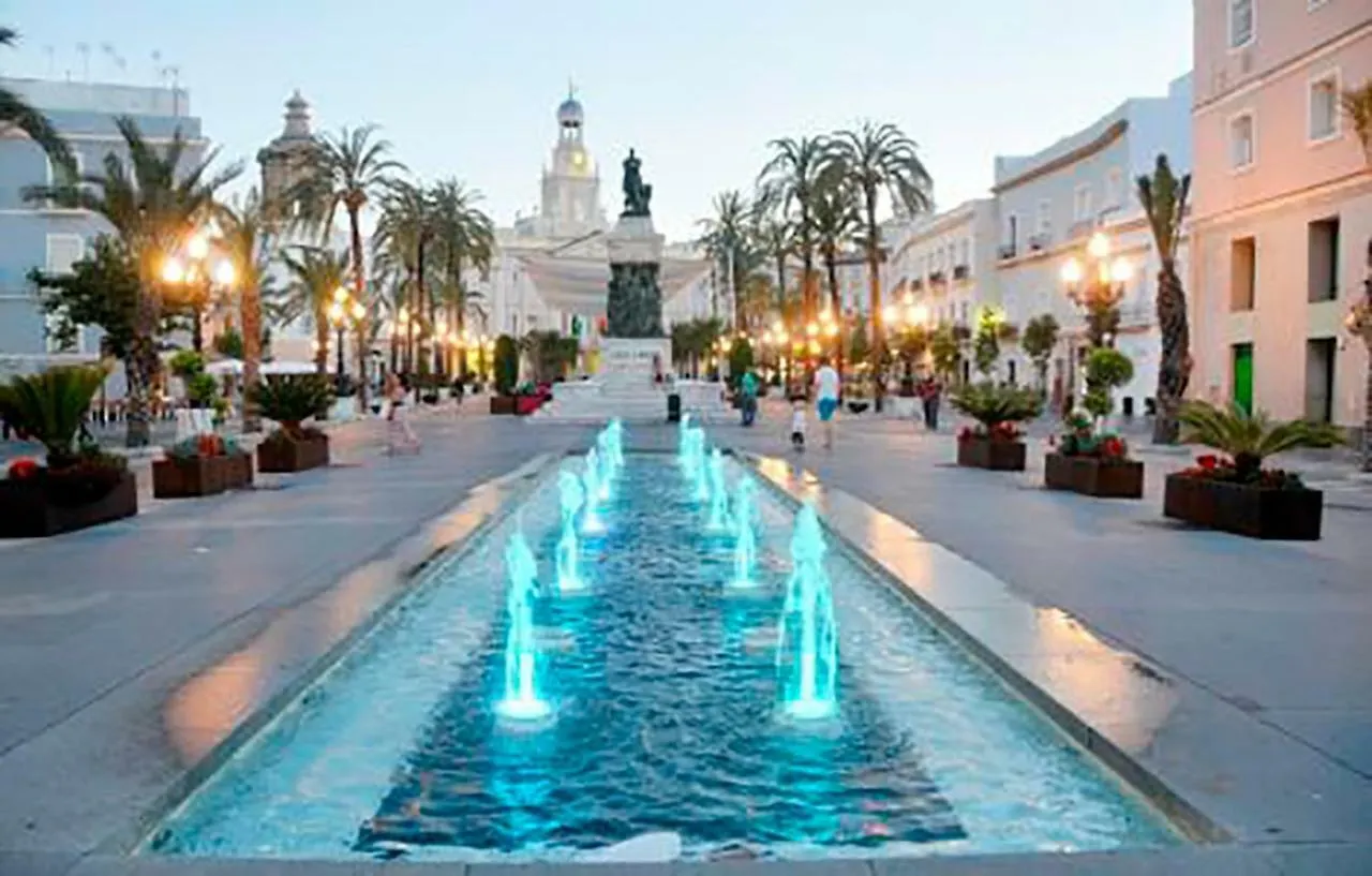Apartamento - Casa Habanera Cádiz 0*,  España